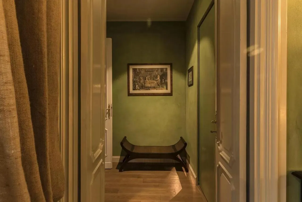Italianway - Borgonuovo 12 Appartamento Milano