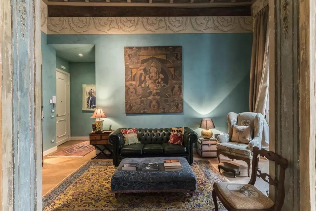 Italianway - Borgonuovo 12 Apartment Milan